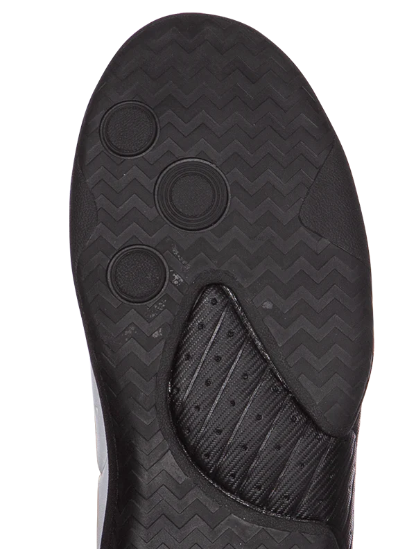 "ACTION" BLACK SHOES - Image 3